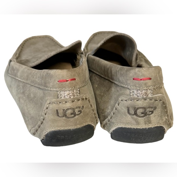 UGG Loafers Leather Suede Moccasins  Slip-ons SZ 9 main image 4
